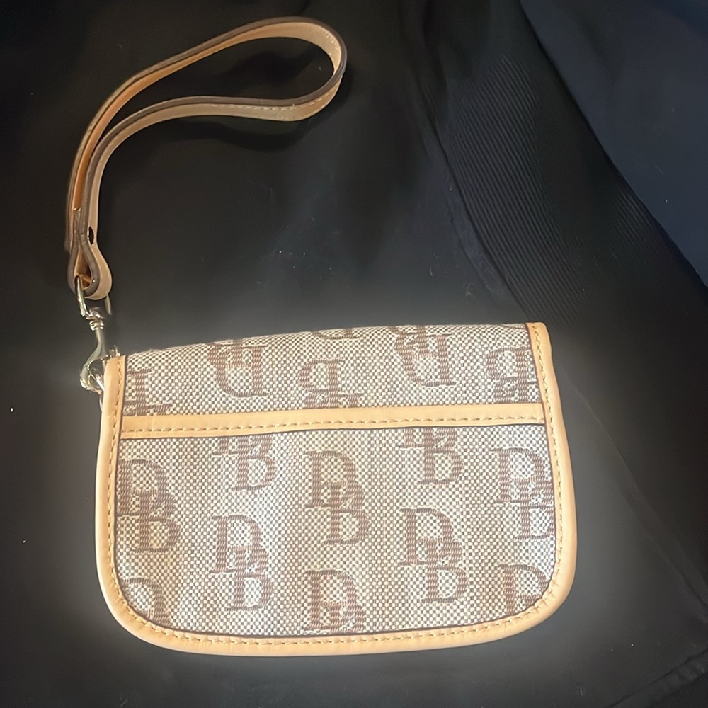 Barely Used Dooney & Bourke Canvas Wristlet - image 2